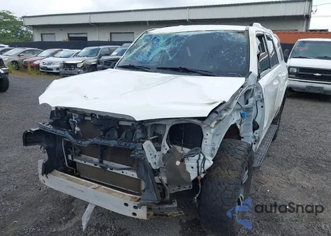 2015 Toyota 4Runner Limited/Sr5/Sr5 Premium/Trail/Trail Premium/Trd Pro из США, поврежденный, VIN JTEBU5JR5F5220197